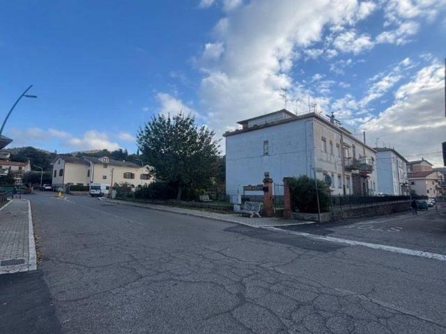 Appartamento in vendita a Bolsena VT