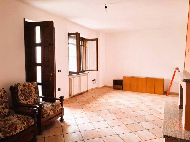 Appartamento in vendita a Bolzano Novarese NO