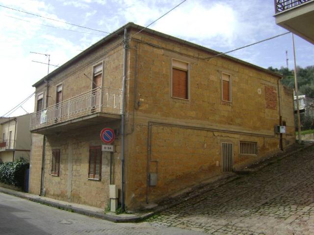 Appartamento in vendita a Bompietro PA