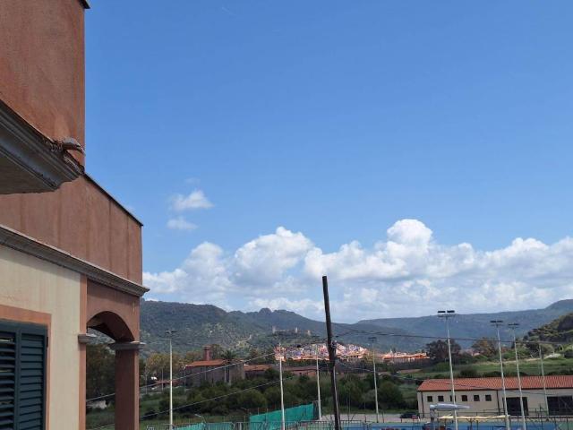 Appartamento in vendita a Bosa OR