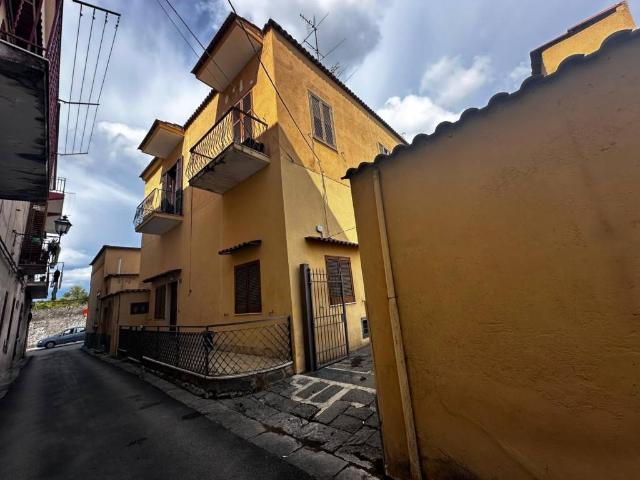 Appartamento in vendita a Boscoreale NA