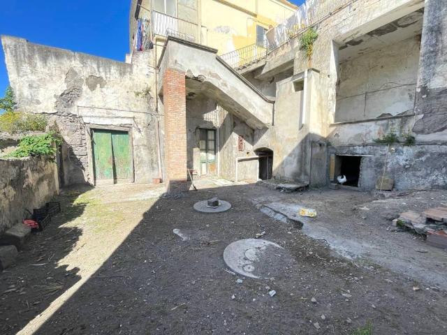 Appartamento in vendita a Boscotrecase NA