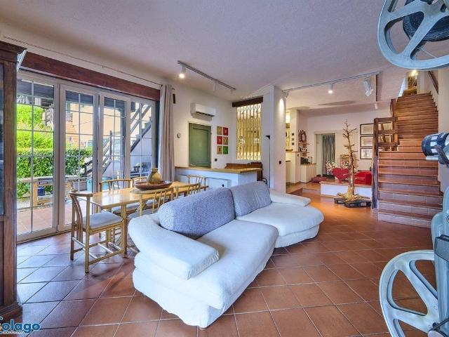Appartamento in vendita a Bosisio Parini LC