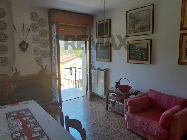 Appartamento in vendita a Borghetto Di Vara