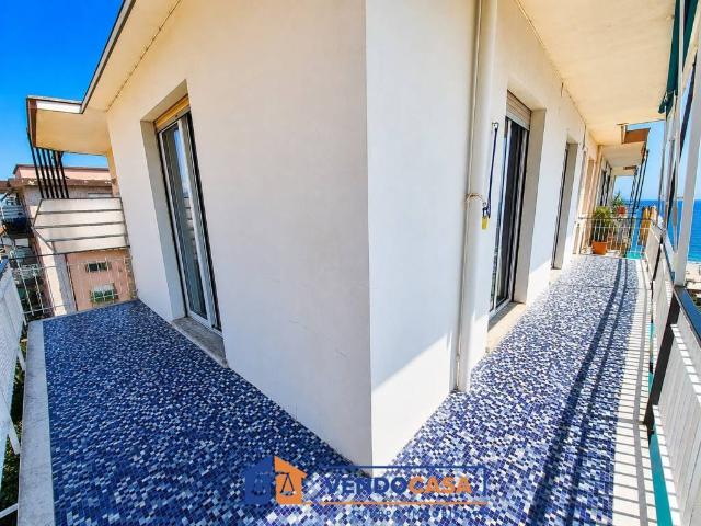 Appartamento in vendita a Borghetto Santo Spirito SV