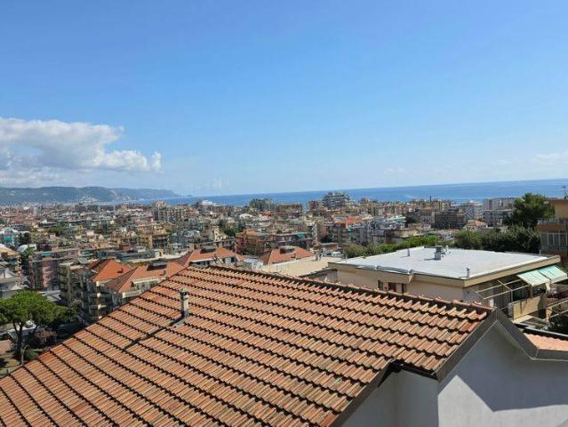Appartamento in vendita a Borghetto Santo Spirito SV