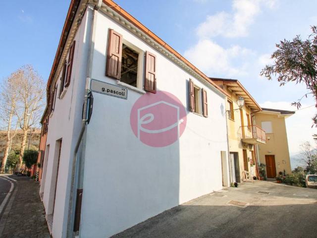 Appartamento in vendita a Borghi FC