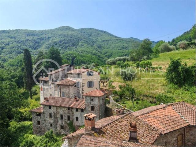 Appartamento in vendita a Borgo a Mozzano LU