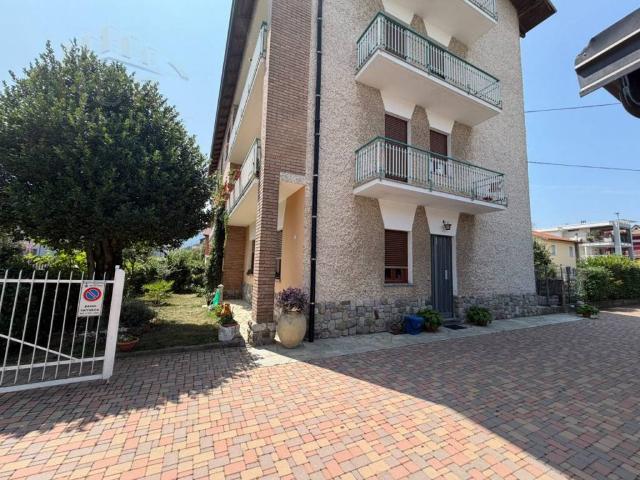 Appartamento in vendita a Borgo San Dalmazzo CN