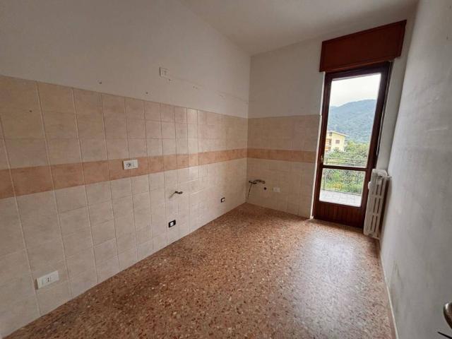 Appartamento in vendita a Borgo San Dalmazzo CN