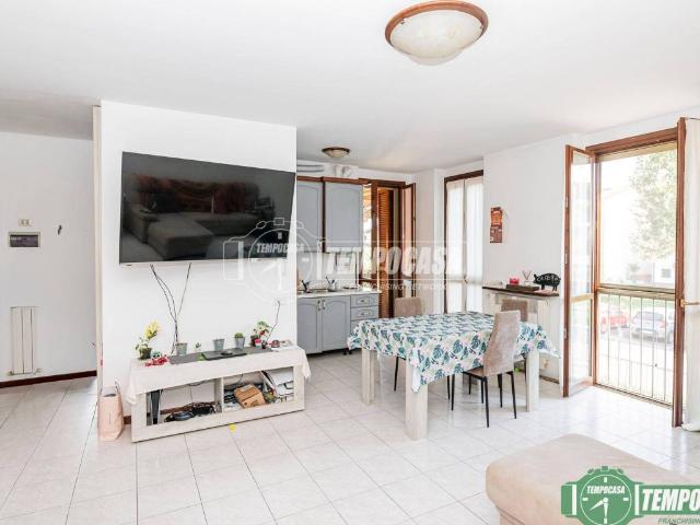 Appartamento in vendita a Borgo San Giovanni LO