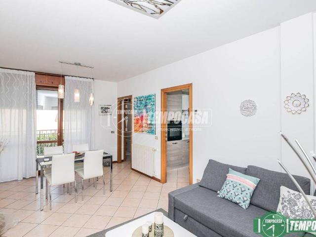 Appartamento in vendita a Borgo San Giovanni LO