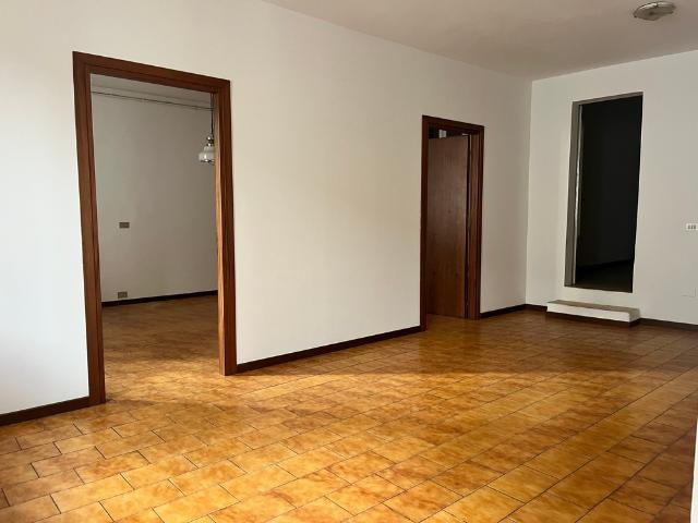 APPARTAMENTO in VENDITA a BORGO SAN GIACOMO di 3 vani