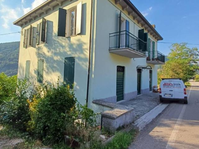 Appartamento in vendita a Borgo Val di Taro PR