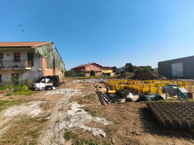 Appartamento in vendita a Borgomanero NO