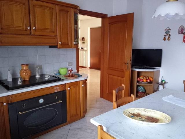 Appartamento in vendita a Borgomanero NO