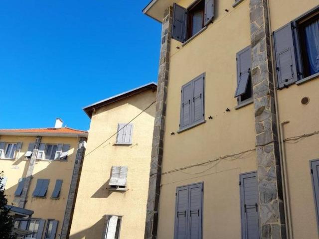 Appartamento in vendita a Borgosesia VC
