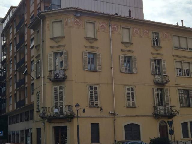 Appartamento in vendita a Borgosesia VC