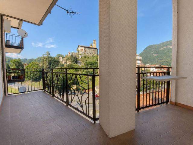Appartamento in vendita a Borgosesia VC