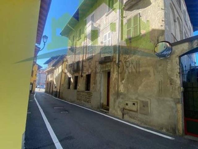 Appartamento in vendita a Borgosesia VC