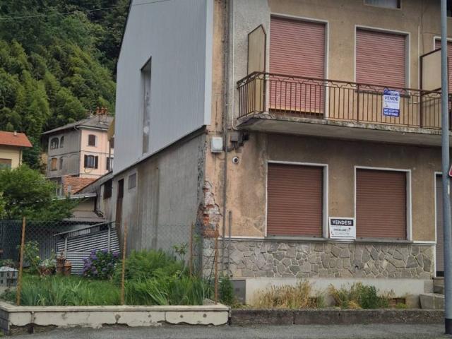 Appartamento in vendita a Borgosesia VC