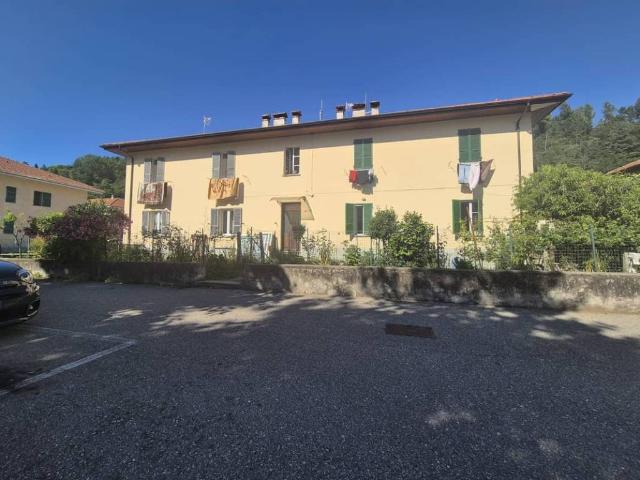 Appartamento in vendita a Borgosesia VC