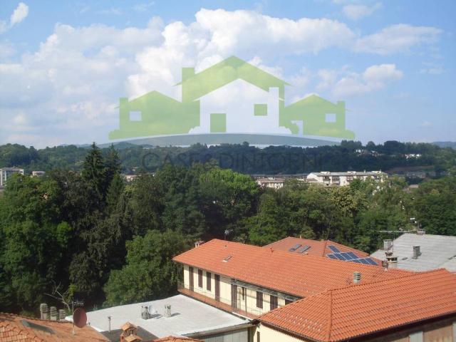 Appartamento in vendita a Borgosesia VC
