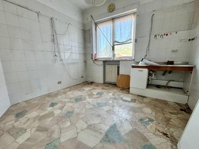 Appartamento in vendita a Borgosesia VC