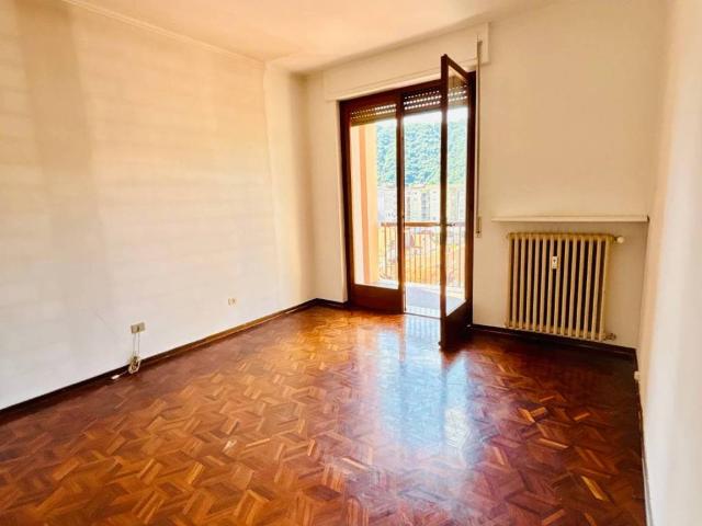 Appartamento in vendita a Borgosesia VC