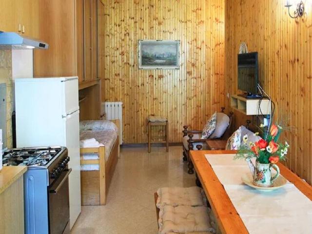 Appartamento in vendita a Borzonasca GE