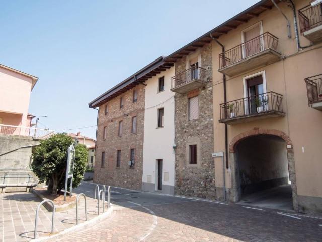 Appartamento in vendita a Bottanuco BG
