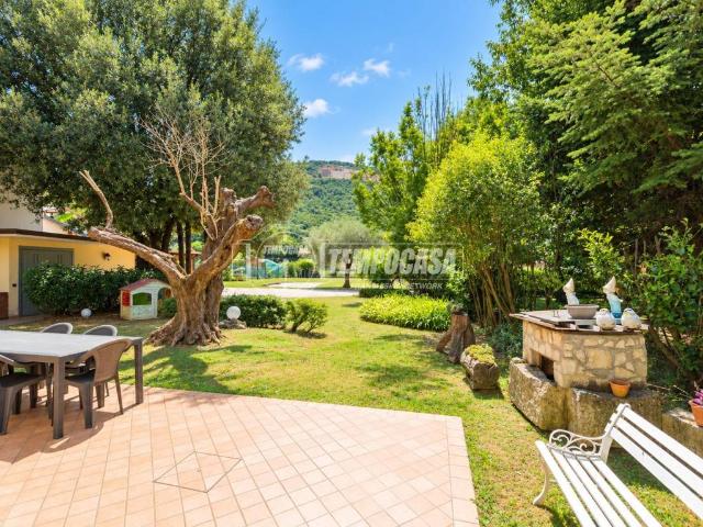 Appartamento in vendita a Botticino BS
