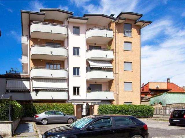 Appartamento in vendita a Bovisio Masciago MB