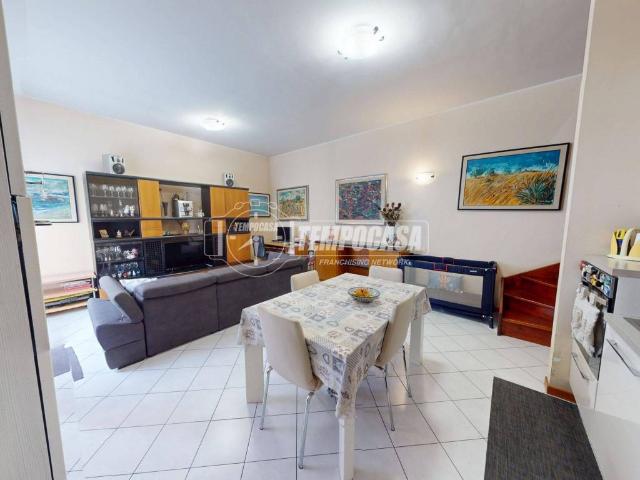 Appartamento in vendita a Bovisio Masciago MB