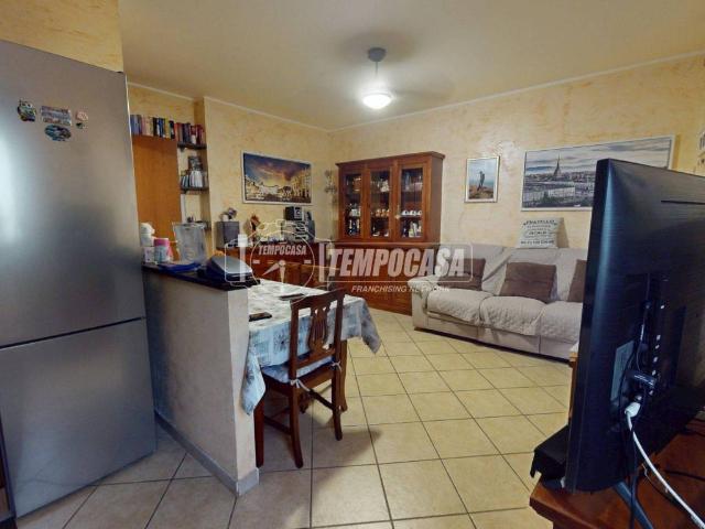 Appartamento in vendita a Brandizzo TO