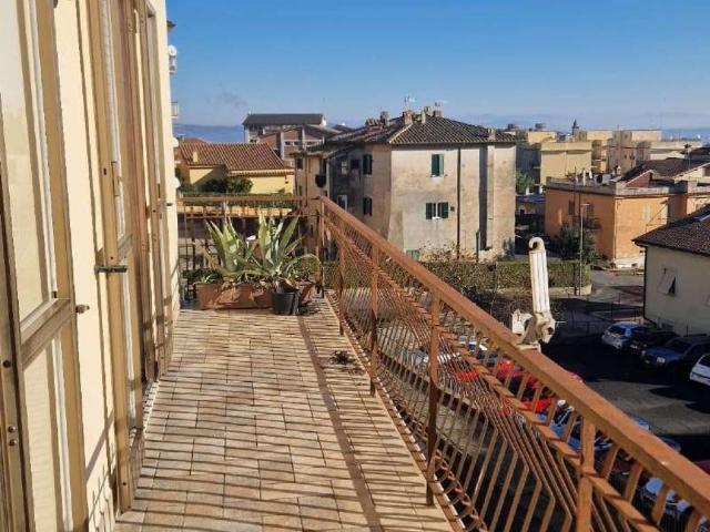Appartamento in vendita a Bracciano RM