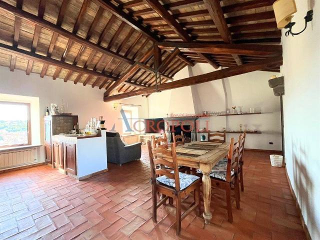 Appartamento in vendita a Bracciano RM