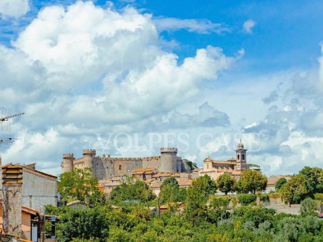 Appartamento in vendita a Bracciano RM