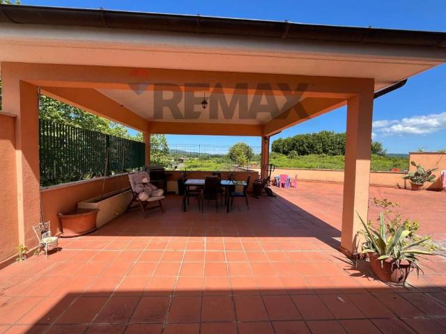 Appartamento in vendita a Bracciano RM