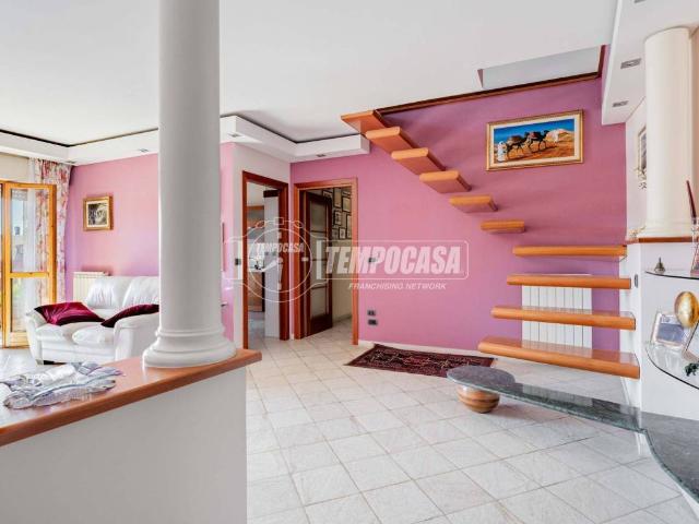 Appartamento in vendita a Bracciano RM