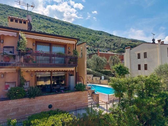 Appartamento in vendita a Brenzone sul Garda VR