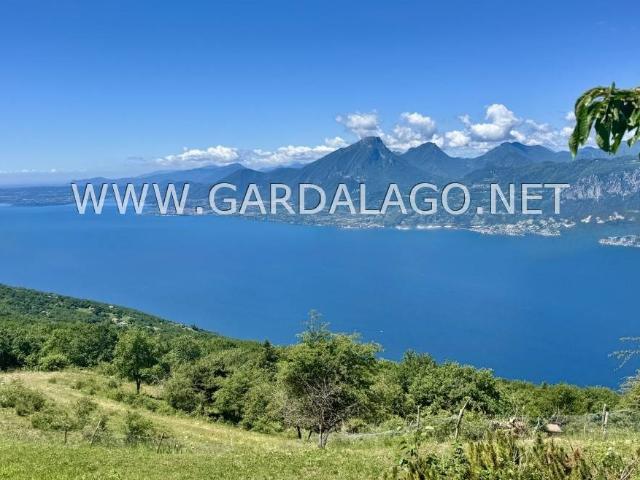 Appartamento in vendita a Brenzone sul Garda VR