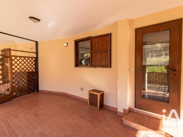 Appartamento in vendita a Brenzone sul Garda