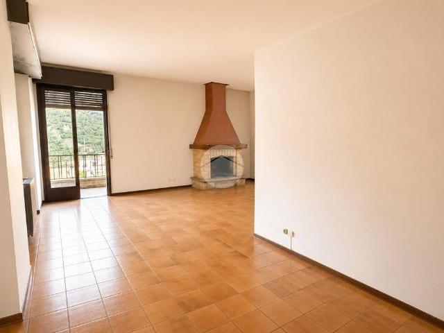 Appartamento in vendita a Breno BS