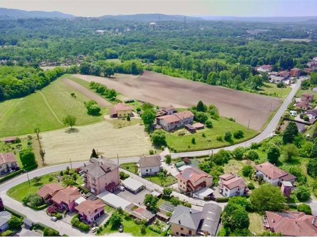 Appartamento in vendita a Brebbia VA