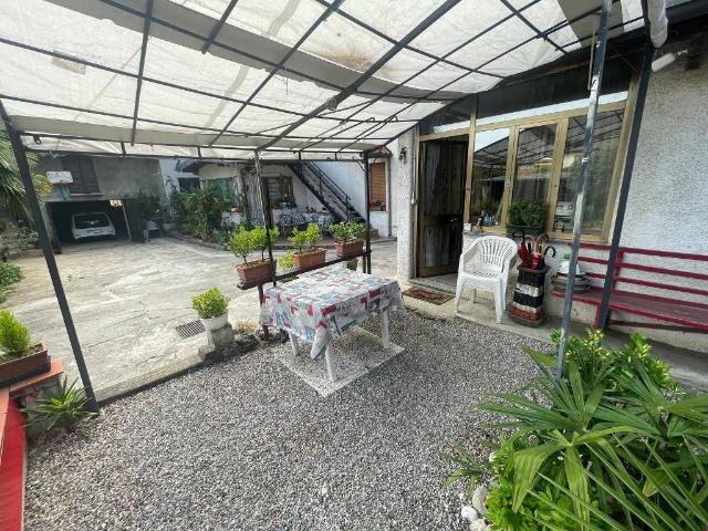Appartamento in vendita a Bregnano CO