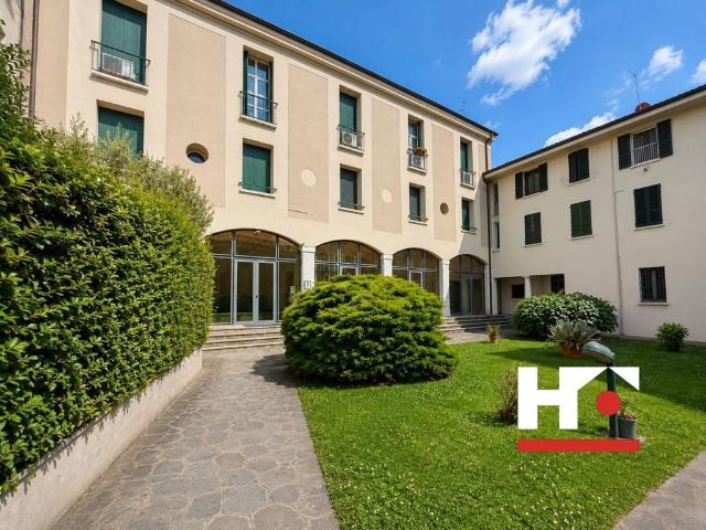 Appartamento in vendita a Brescia BS