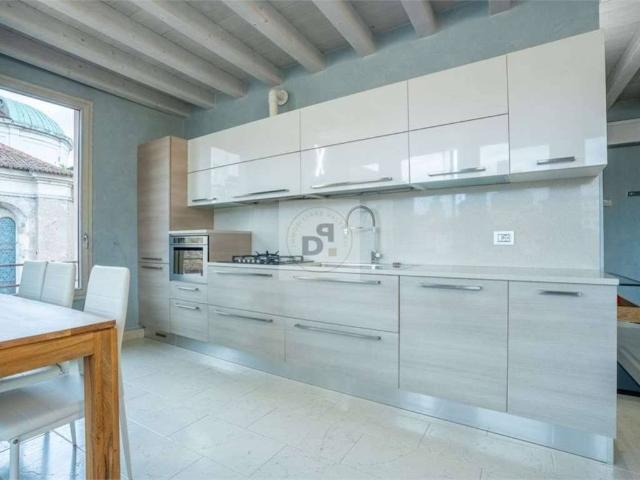Appartamento in vendita a Brescia BS
