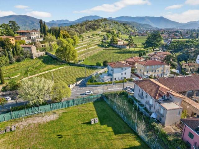 Appartamento in vendita a Brescia BS