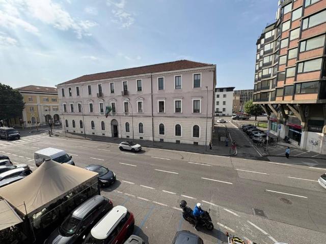 Appartamento in vendita a Brescia BS